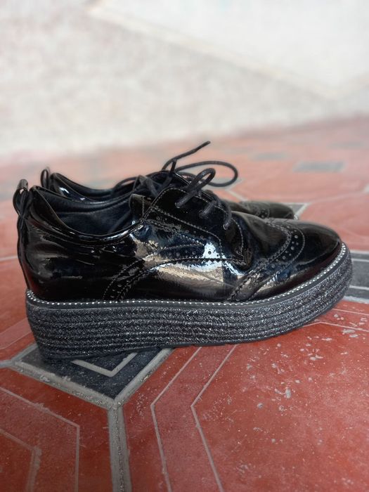 Женская обувь (аеллар оек, кийими)