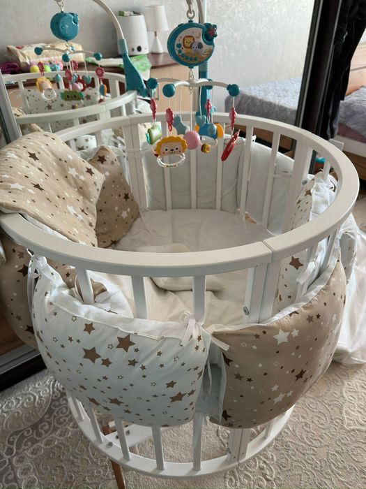 Детская кроватка