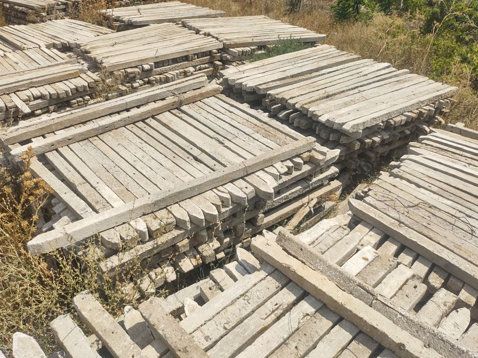 Циментови колове