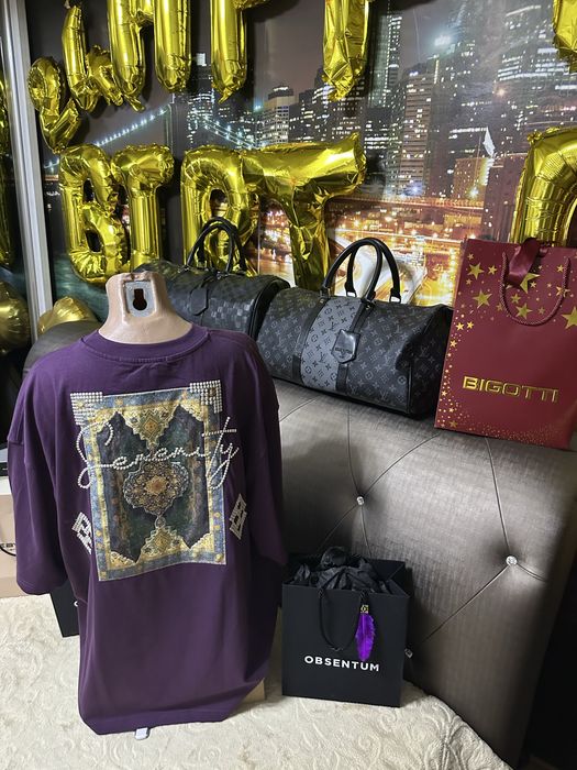 Tricou Saw Urbanity mov cu imprimeu premium.