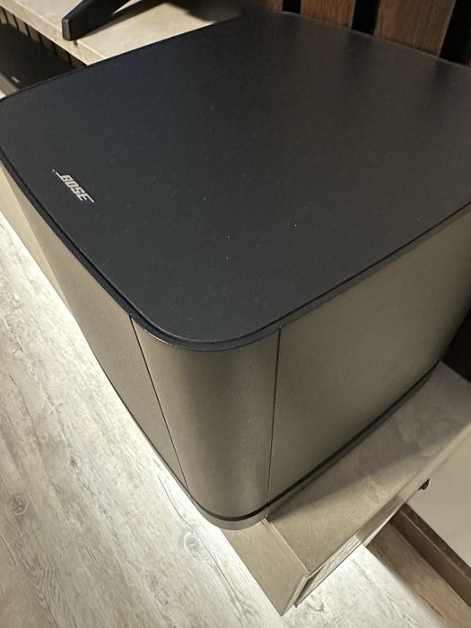 BOSE TV Speaker & Bass 300