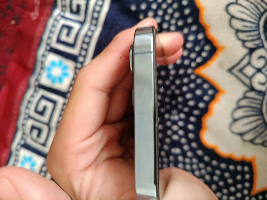 iPhone 13pro 128