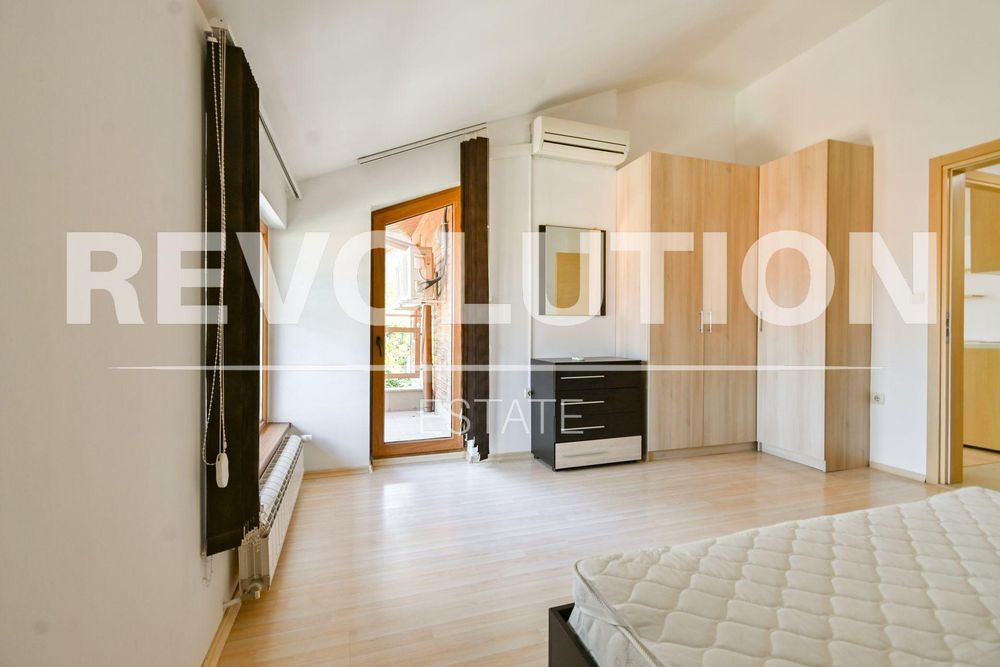 Двустаен апартамент в ж.к. Драгалевци.