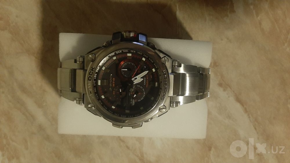 G Shock s1000d  5369mtg почти новый часы