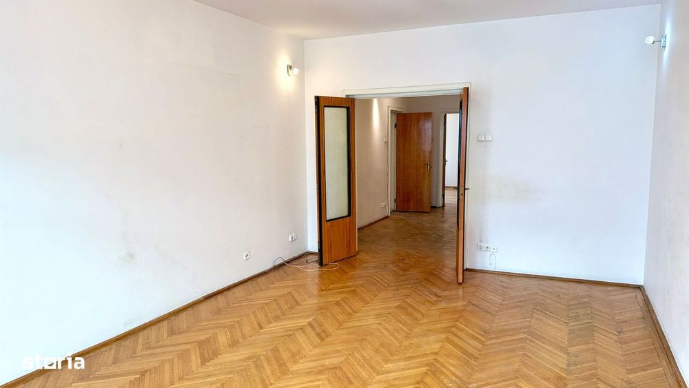Apartament 4 camere Victoriei, Casa Vernescu, garaj, centrala, comisio