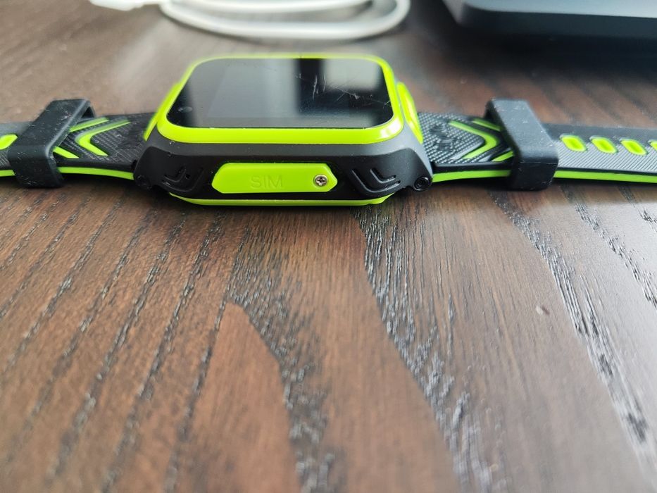 Часовник MyKi 4.