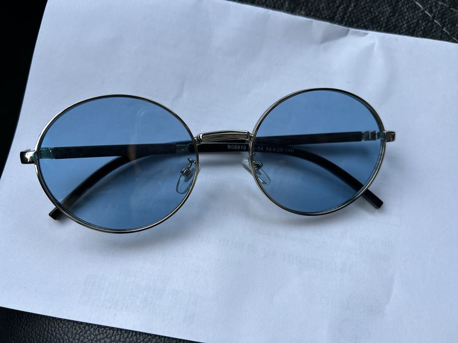 Солнцезащитные очки