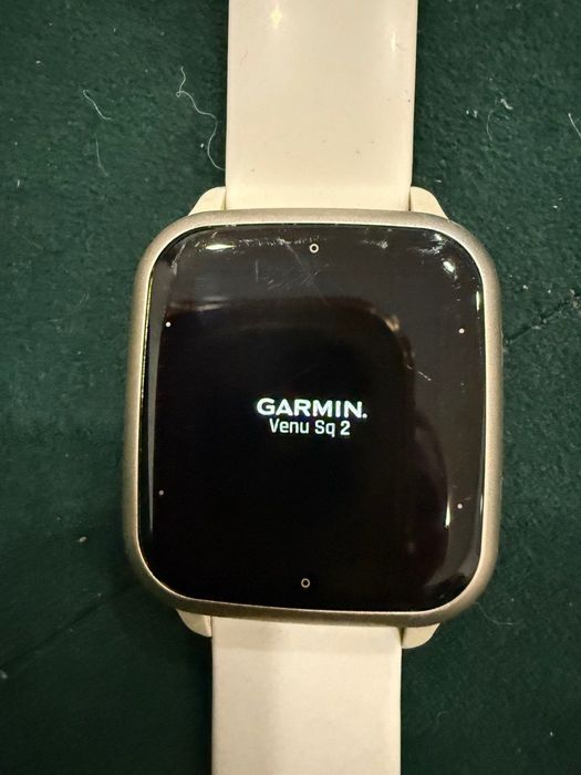 Часовник Garmin Venu Sq 2