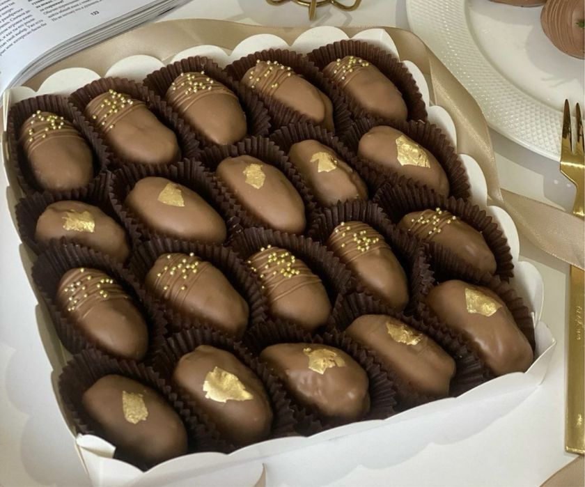 Финики в шоколаде