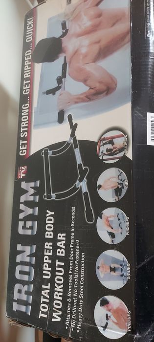 Продам турник спортивный