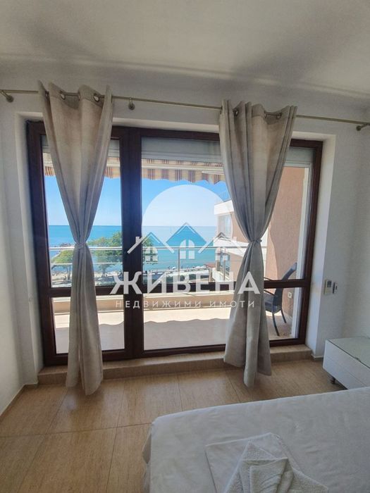 Продава обзаведен 2-стаен апартамент с морска панорама, гр.Балчик