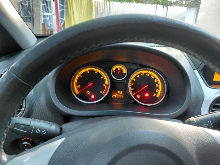 OPEL Corsa 2011 — imagine 5