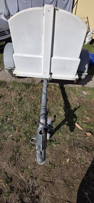 Remorci /platformă 750 kg