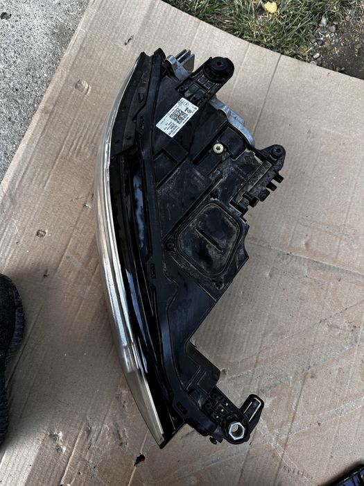 Far dreapta full led vw t roc.cod:2ga941036.am.