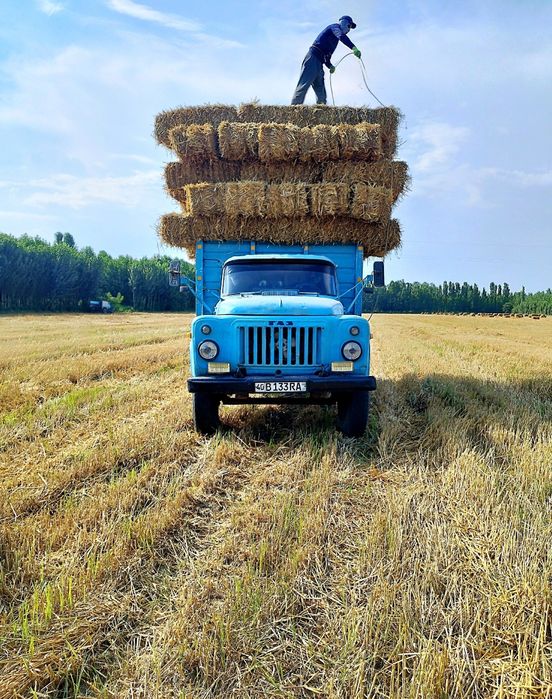 Gaz 52  Sotiladi