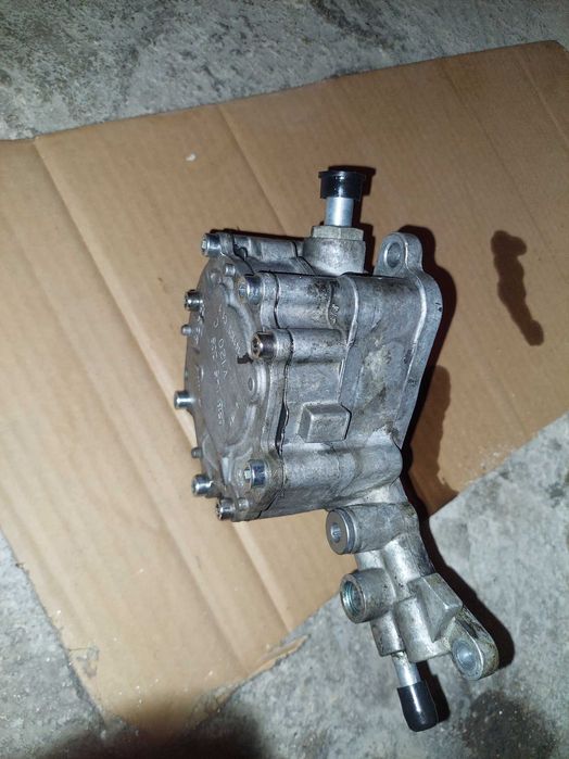 VW Вакуум помпа за 1.9/2.0 TDI