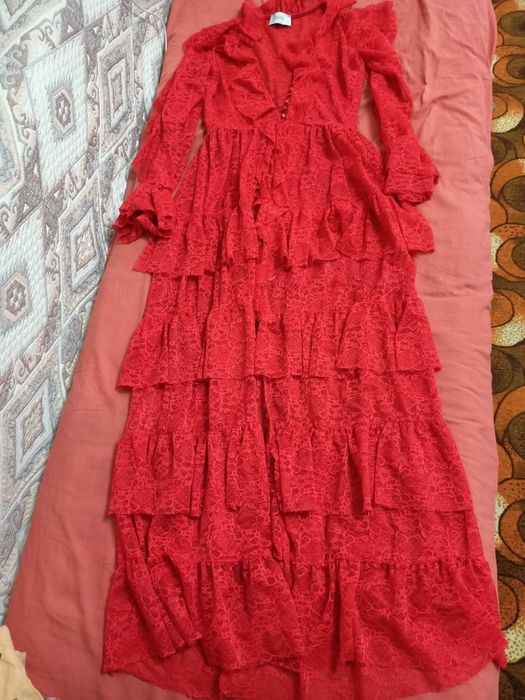 Продаю дизайнерские платья