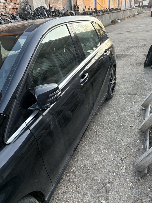 Mercedes W246/W242 B250 на части