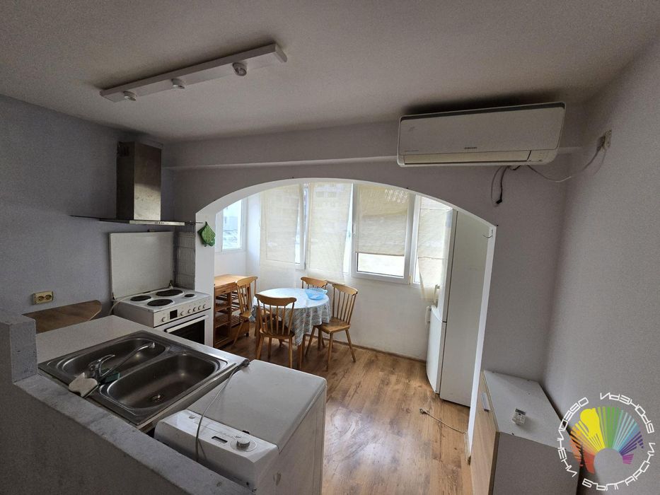 Дава се под наем Двустаен апартамент в Бургас, Изгрев - 65 кв.м за 280.5 € - Снимка #3