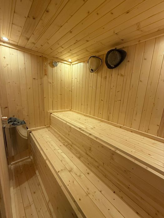 Sauna finlandeza custom interior/exterior, adaptata spatiului si nevoilor tale , materiale profesionale, montaj rapid, garantie 2 ani