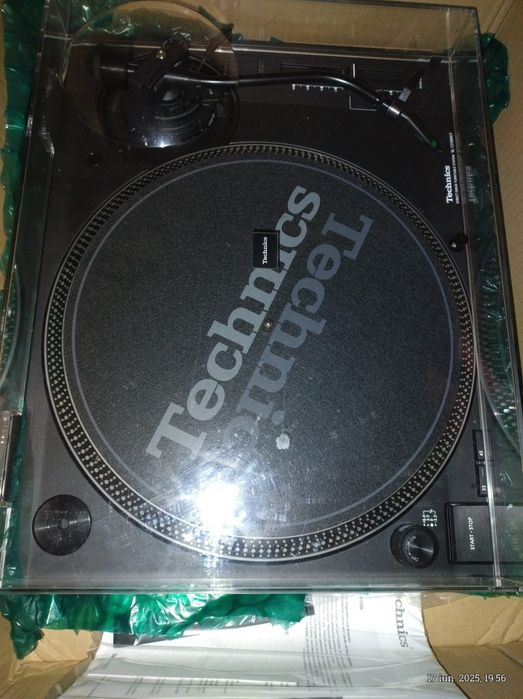 Mixer Allen&Heath Xone:92 + un Technics SL-1210 MK7 - stare excelentă