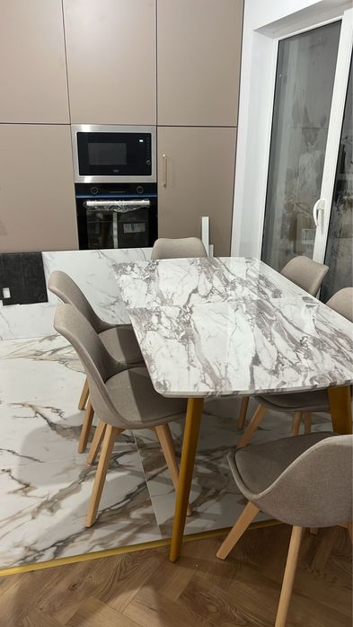 Masa extensibila marmura/auriu