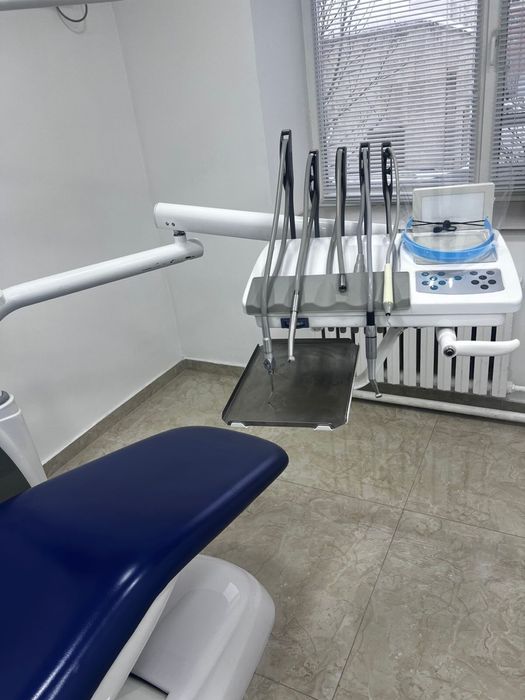 Стоматологическая кресло