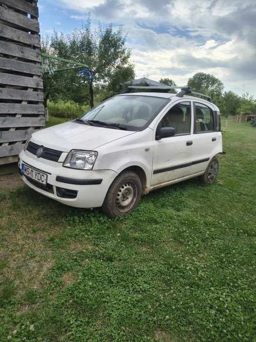 vand Fiat panda 1.3 motorina (nu dezmembrez)