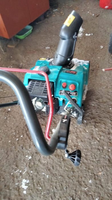 Снегоуборочная машина.