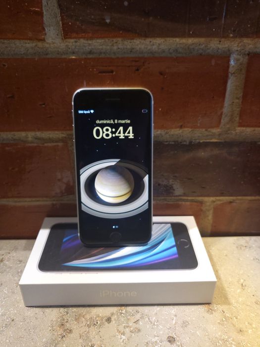 iPhone SE 2 (generația a 2-a) – stare impecabilă