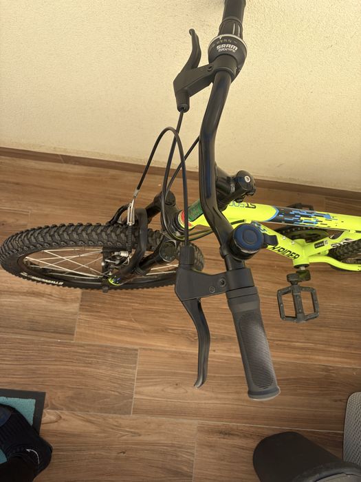 Bicicleta 6-8 ani