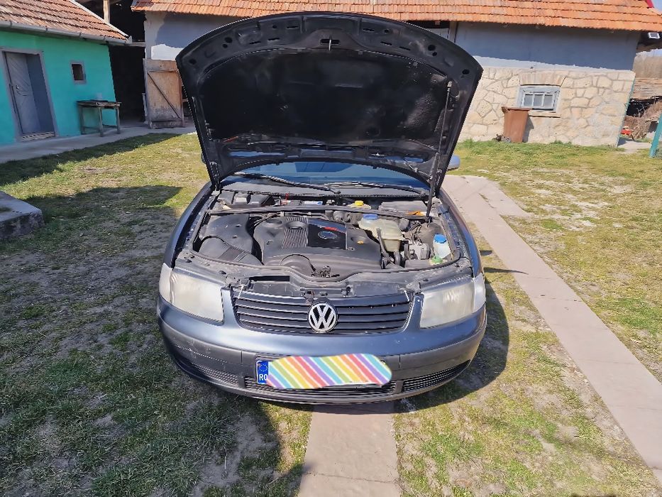 Vând sau schimb Volkswagen Passat b5 cu mașină  de teren ptr Off road
