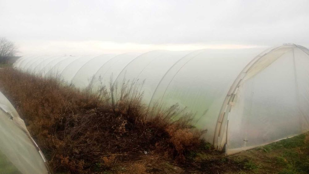 Продавам оранжерии – метална конструкция Ø32 мм