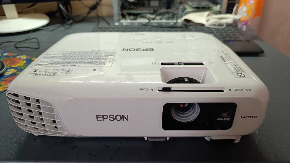 Продам проектор под любые задачи