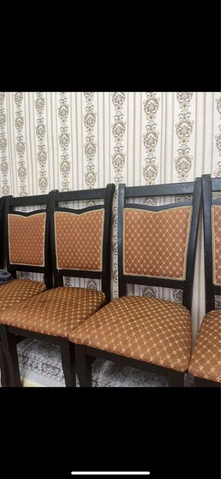 Стол 4 метр, 6 стулья