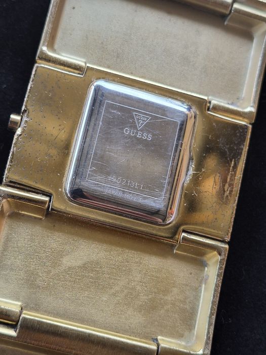 Ceas Quartz Gold Guess Trend I90213L1 Golden made in japan