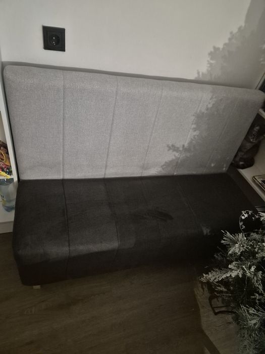 Диван офисный минималистичный