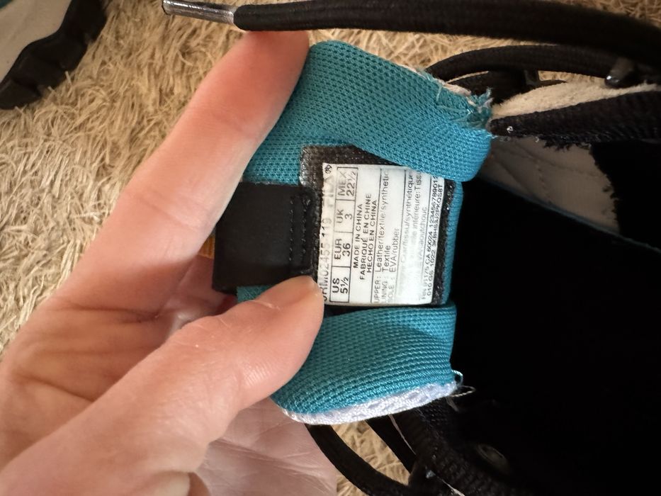 Маратонки Nike и Fila