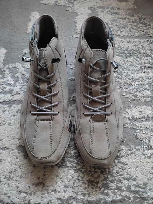 Продаётся женская обувь