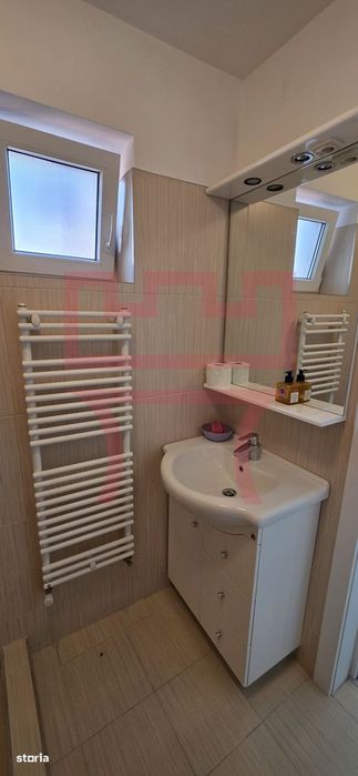 Casa zona Platinia Parcul Mare curte 500mp + apartament/ birou