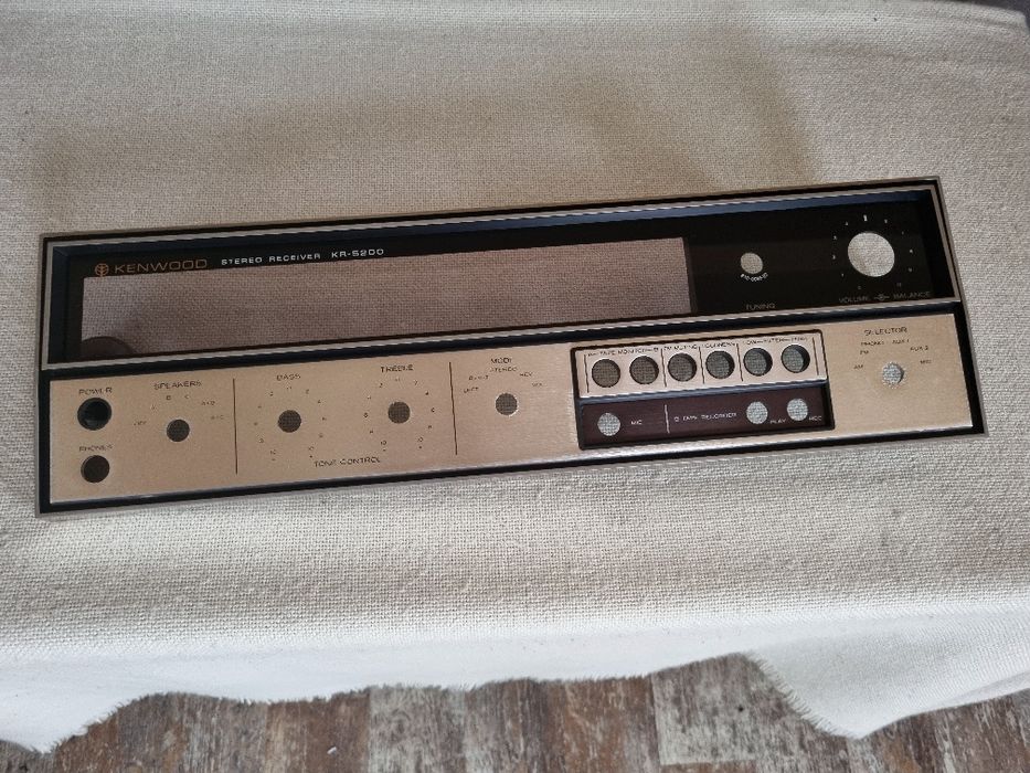Panou frontal Kenwood. Perfecta stare.