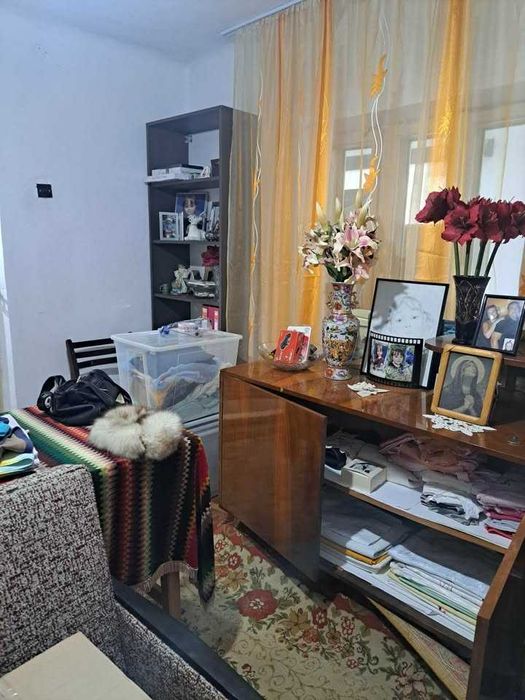 Urgent! Proprietar vând casă în CORABIA la preț negociabil.