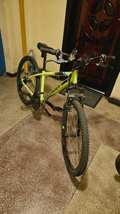 Vând bicicletă Rockrider ST500
