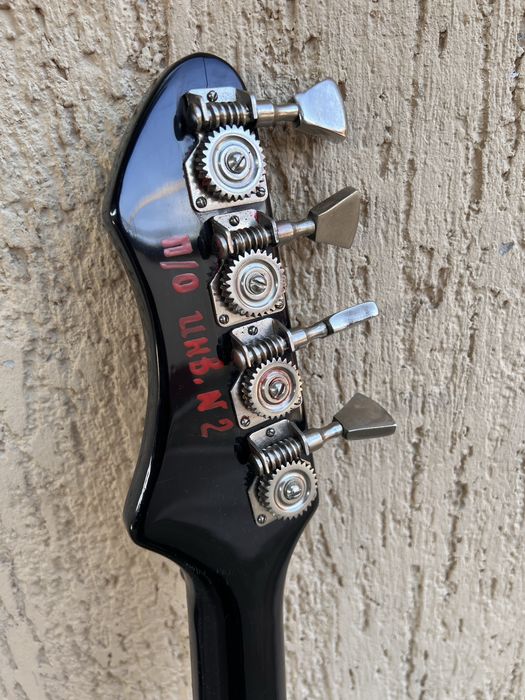 Бас гитара советская