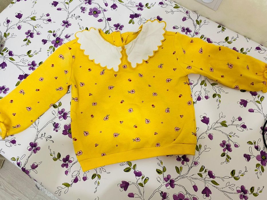 Продам вещи для девочки лет 3 и 5, б/у