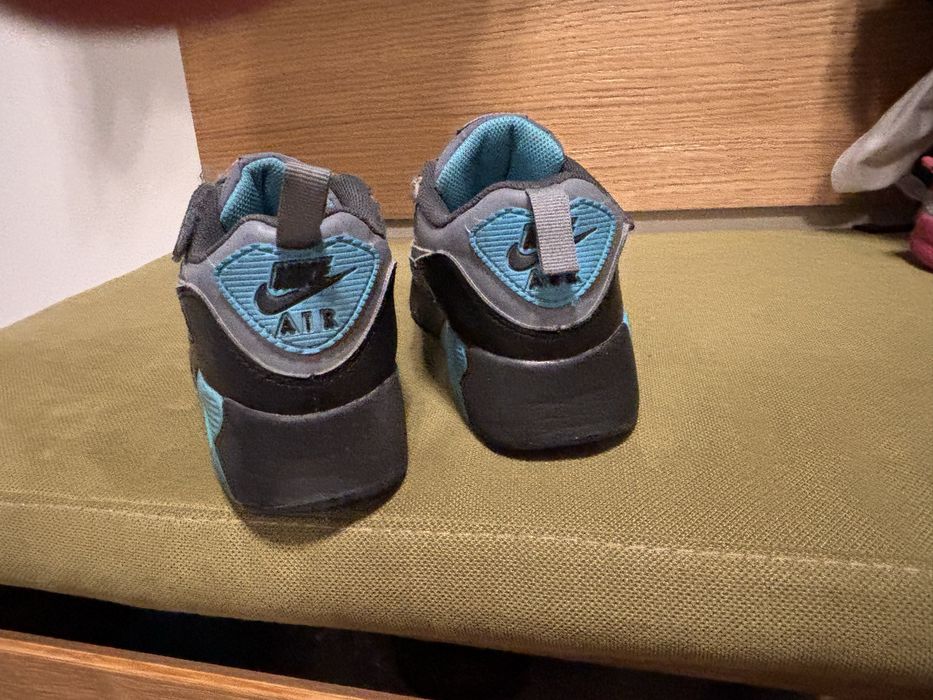 Nike air max модел 2025 , 35 номер