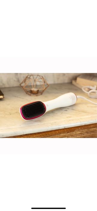 Uscator si peri de indreptat parul 2 in 1 nou Rowenta