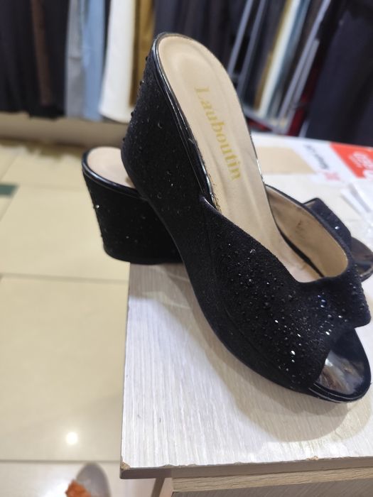 Женская обувь шлепки