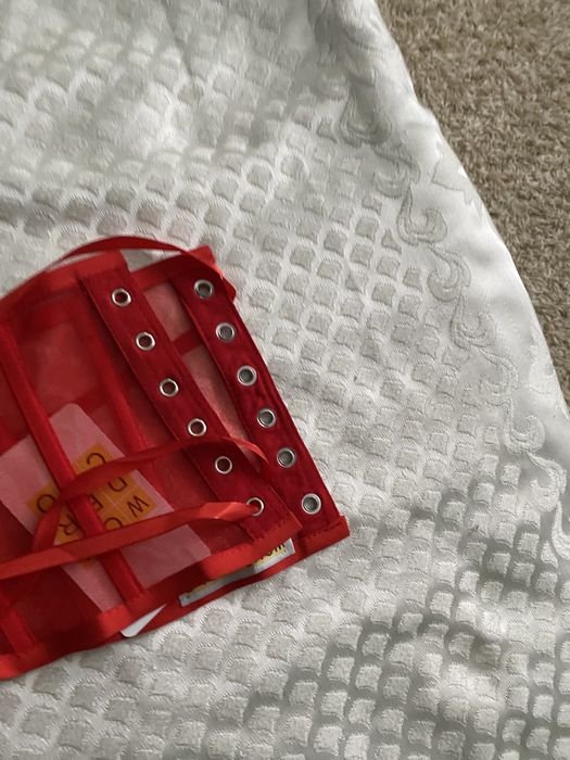 Продаю корсет