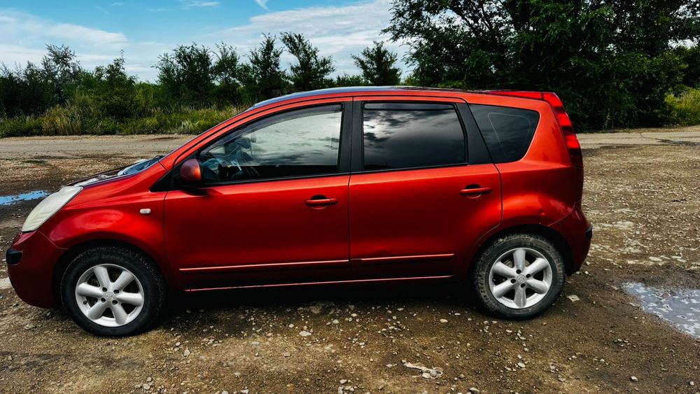 Продам ниссан ноут